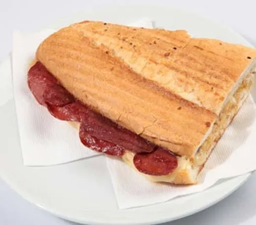 Sucuklu Tost